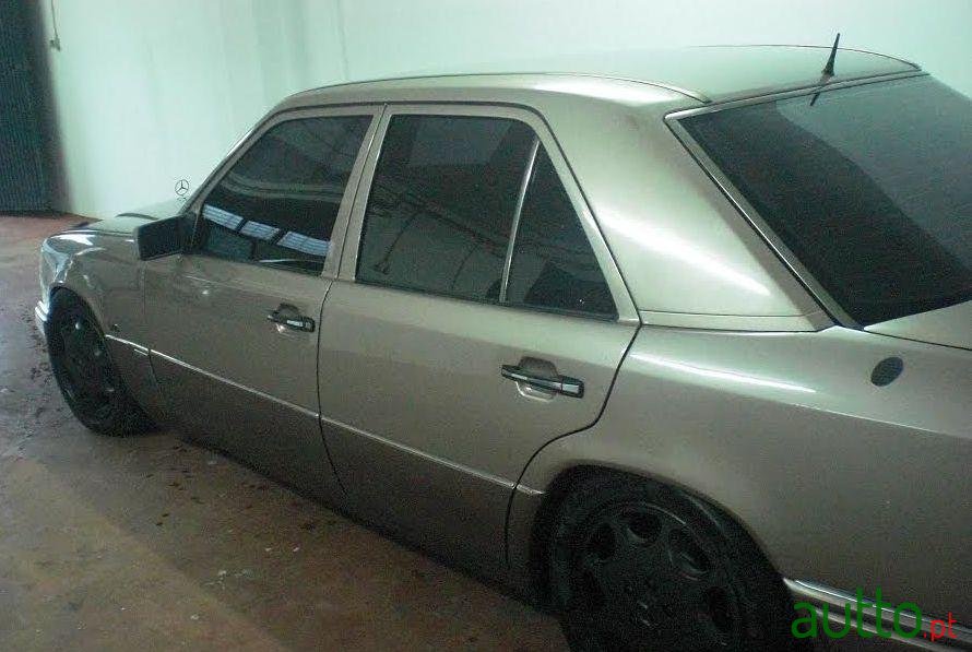 1993' Mercedes-Benz E-420 Sportline photo #1