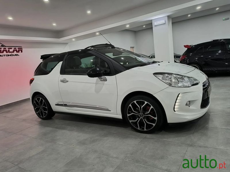 2013' Citroen DS3 photo #2
