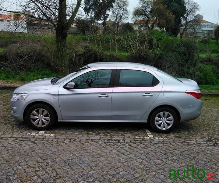 2013' Citroen C-Elysee 1.2 Vti Seduction photo #1