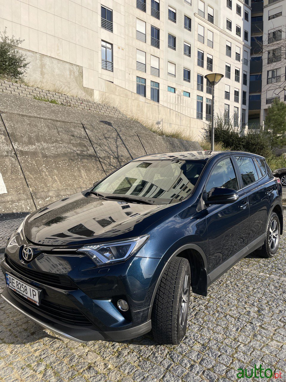 2018' Toyota RAV4 photo #5