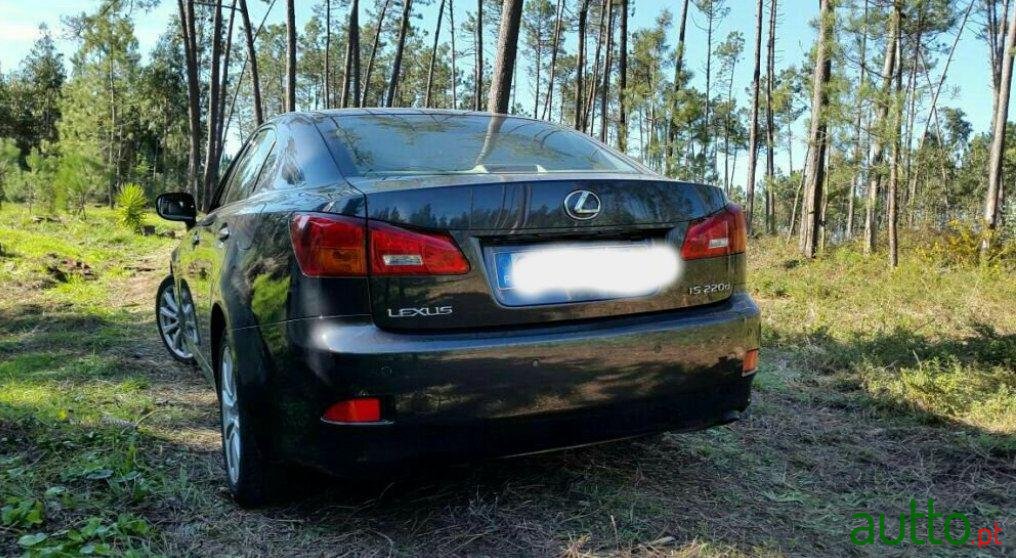 2006' Lexus Is 220 D photo #3