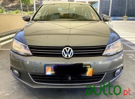 2011' Volkswagen Jetta photo #6