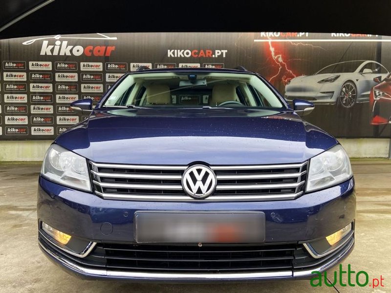 2013' Volkswagen Passat Variant photo #3
