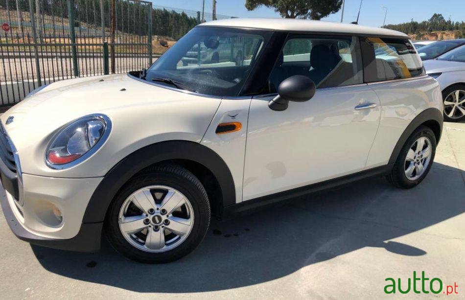 2015' MINI One D Gps photo #2