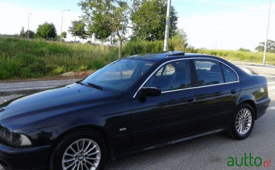 2002' BMW 520 D photo #1