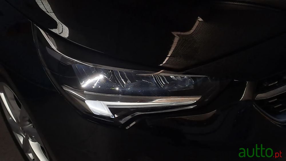 2022' Opel Corsa 1.2 T Elegance photo #5