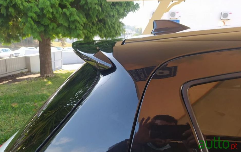 2018' Toyota Yaris photo #1