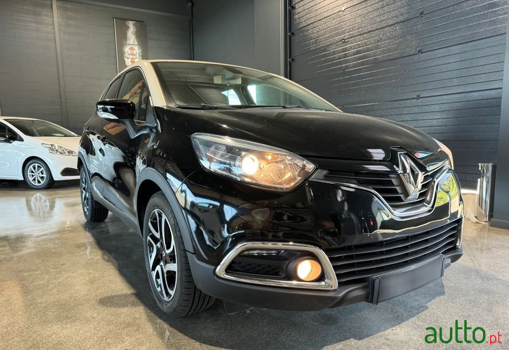 2014' Renault Captur photo #2