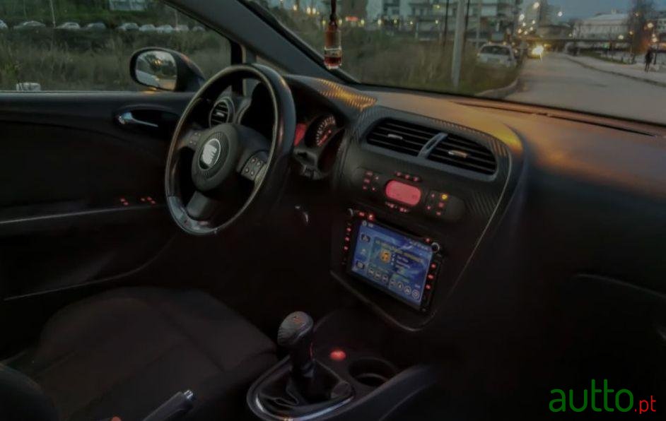 2007' SEAT Leon Fr photo #3