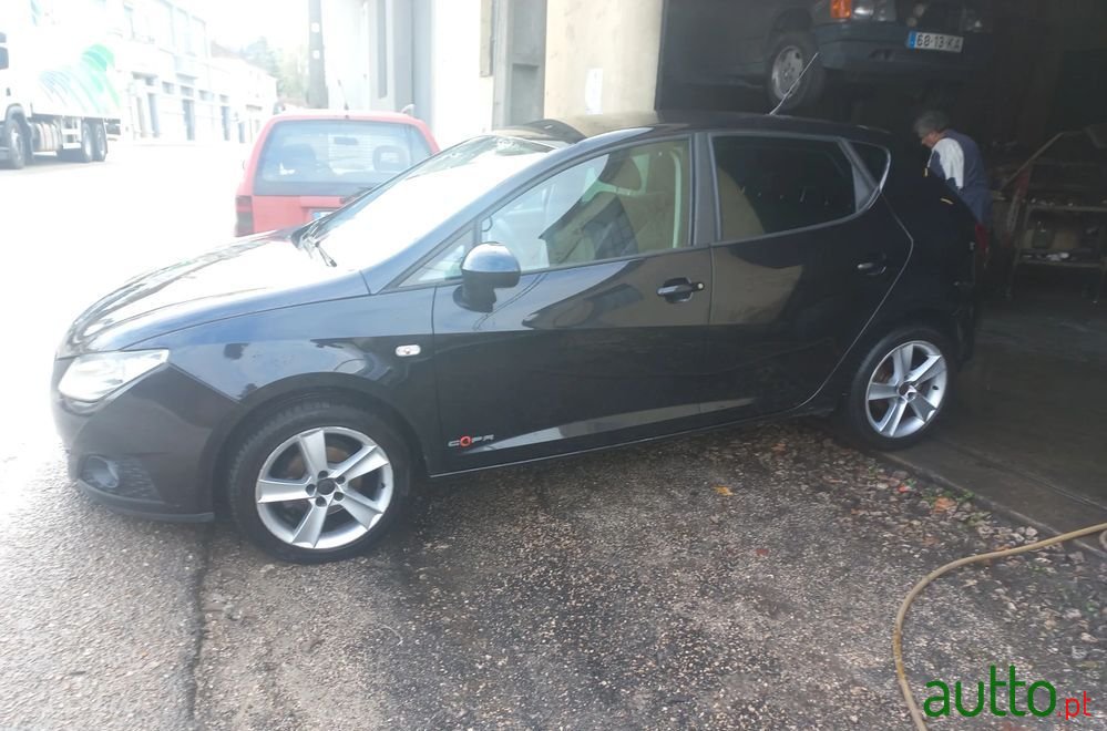 2011' SEAT Ibiza 1.6 Tdi Copa Dpf photo #1