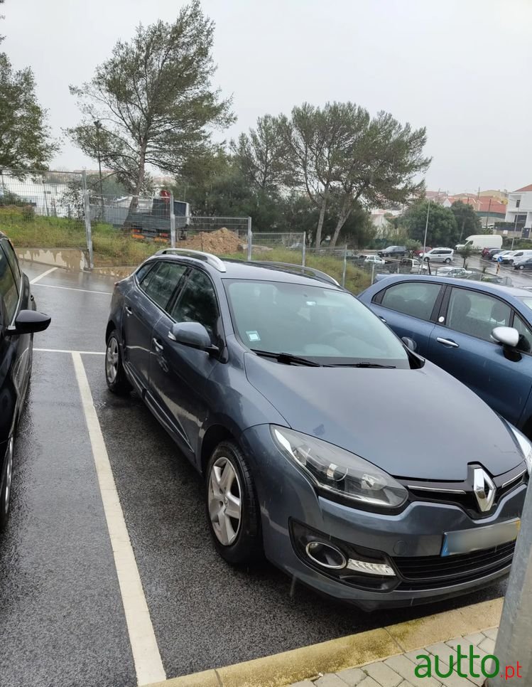 2015' Renault Megane Sport Tourer photo #5
