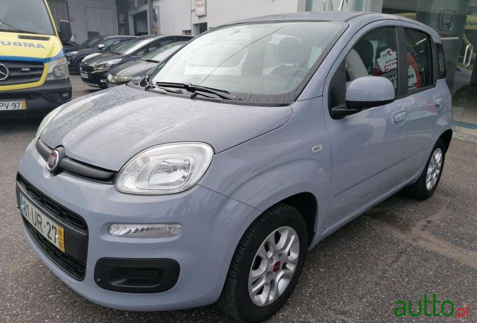 2018' Fiat Panda photo #2