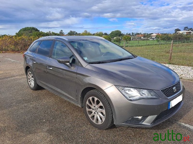 2014' SEAT Leon St photo #3