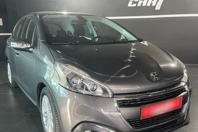 2018' Peugeot 208 1.2 Puretech Allure