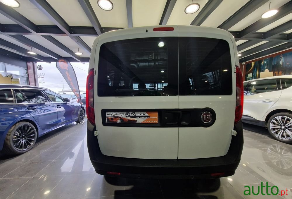 2017' Fiat Doblo Combi photo #2