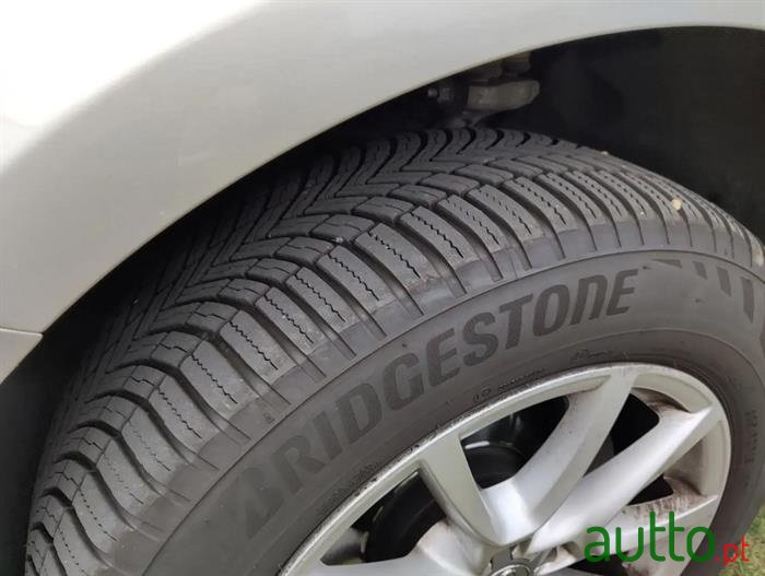 2011' Audi Q5 TDI quattro Stronic photo #2