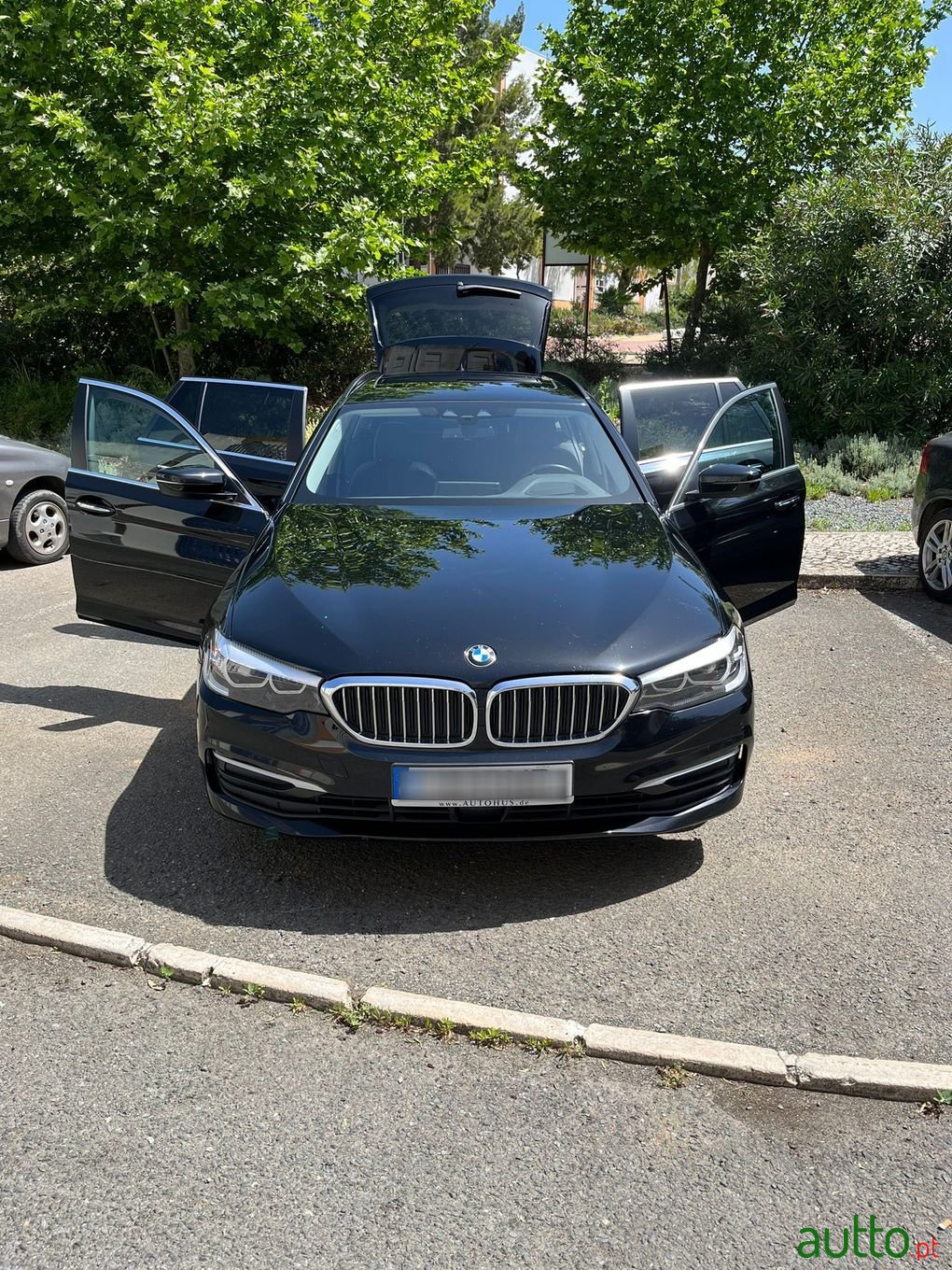 2017' BMW 520 photo #5