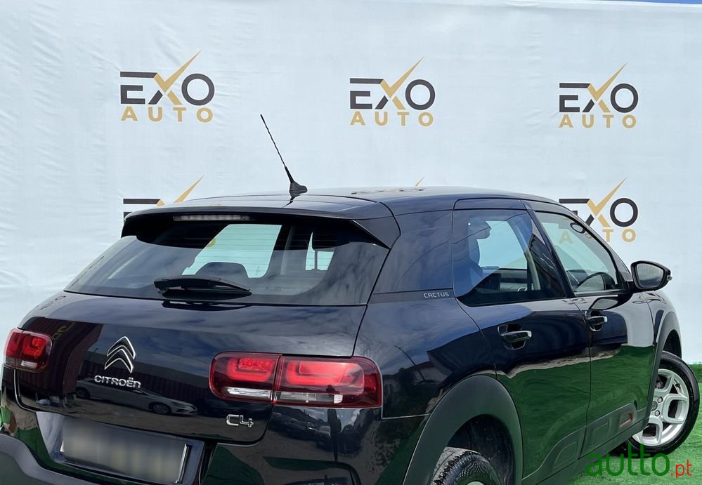 2019' Citroen C4 photo #4