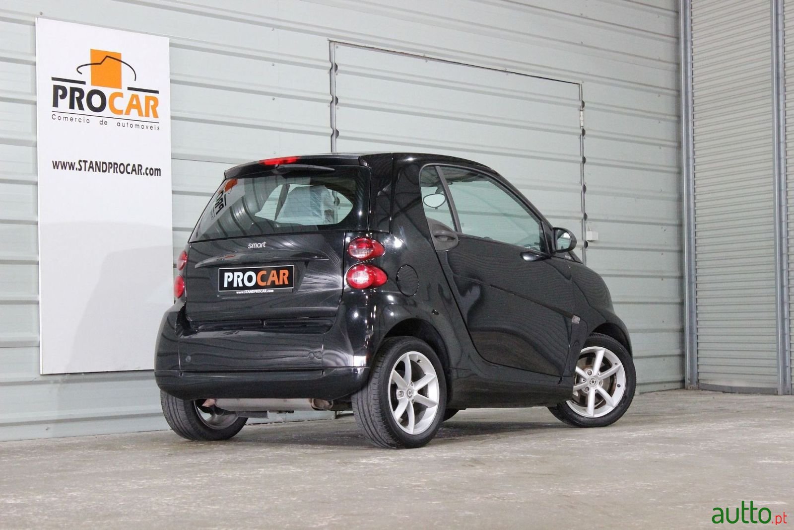 2011' Smart Fortwo photo #2