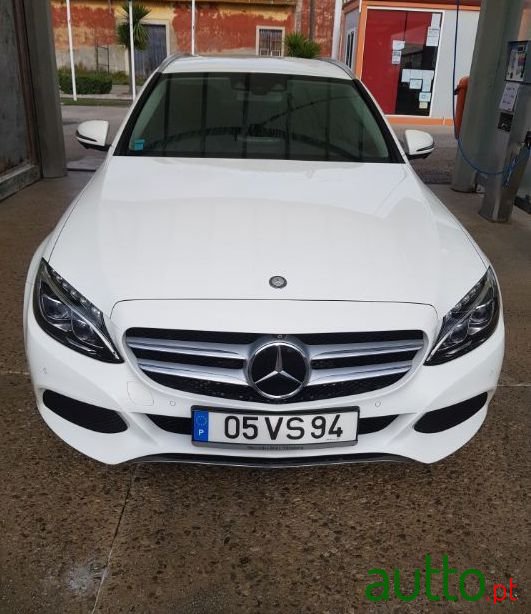 2015' Mercedes-Benz C-220 photo #1