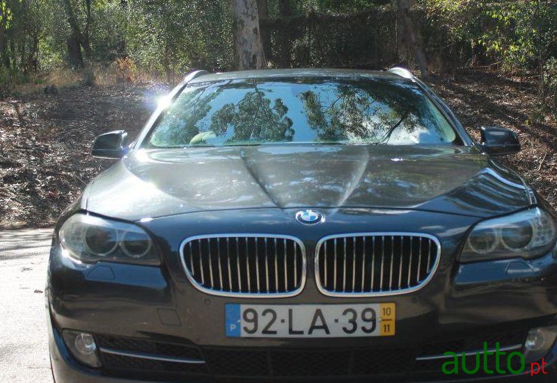 2010' BMW 520 photo #2