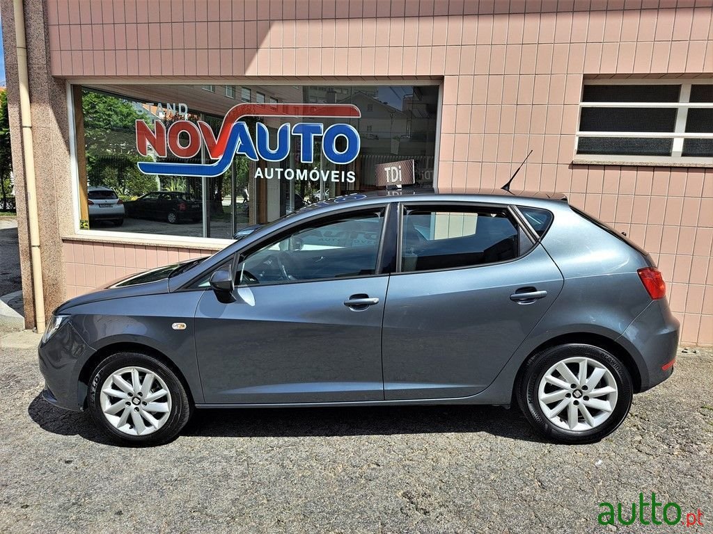 2014' SEAT Ibiza photo #6