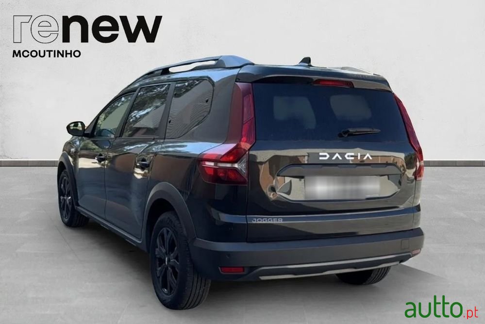 2023' Dacia Jogger photo #6
