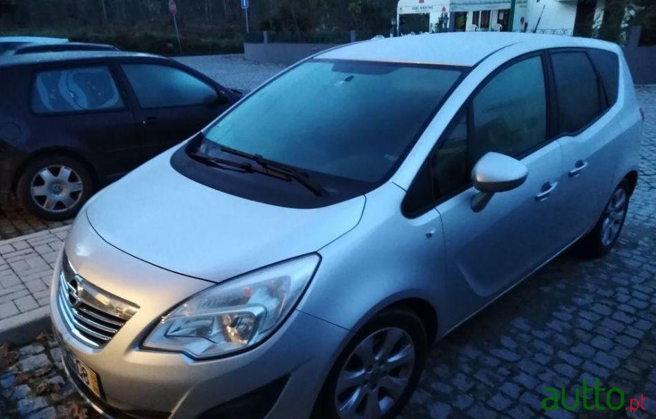 2010' Opel Meriva Cosmo photo #2