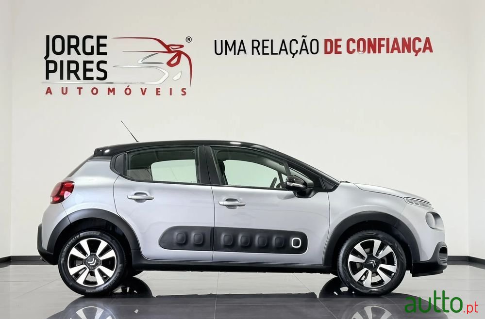 2020' Citroen C3 photo #3