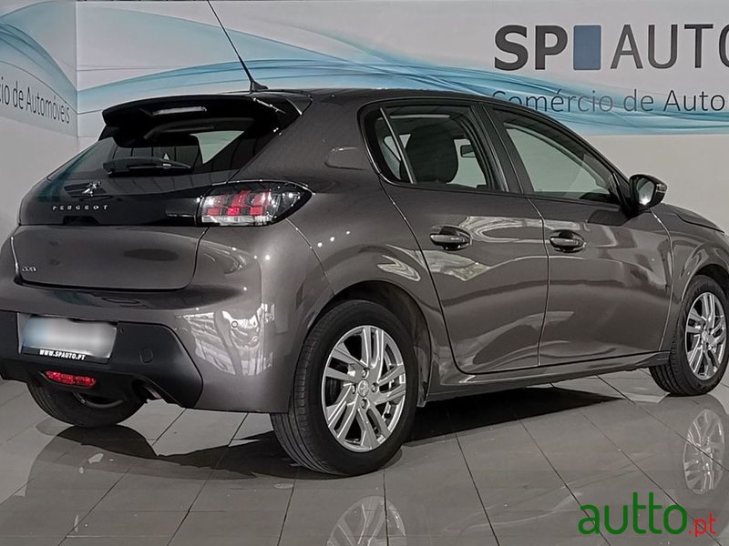 2019' Peugeot 208 photo #5