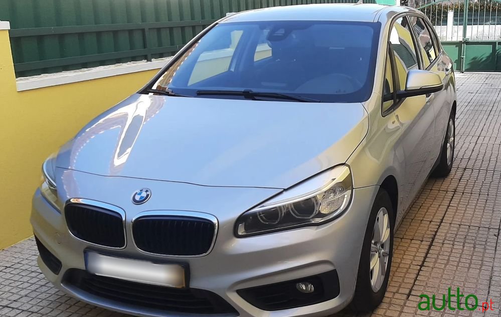 2016' BMW 216 D Active Tourer photo #1