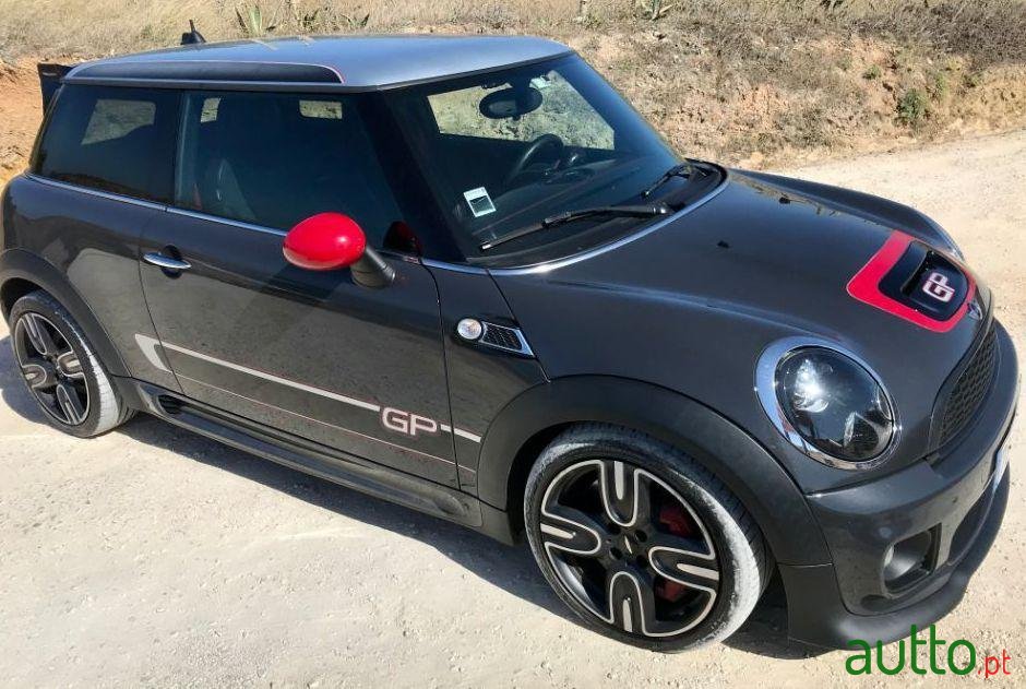 2012' MINI John Cooper Works photo #4