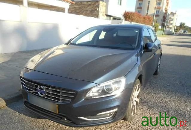 2014' Volvo V60 photo #6