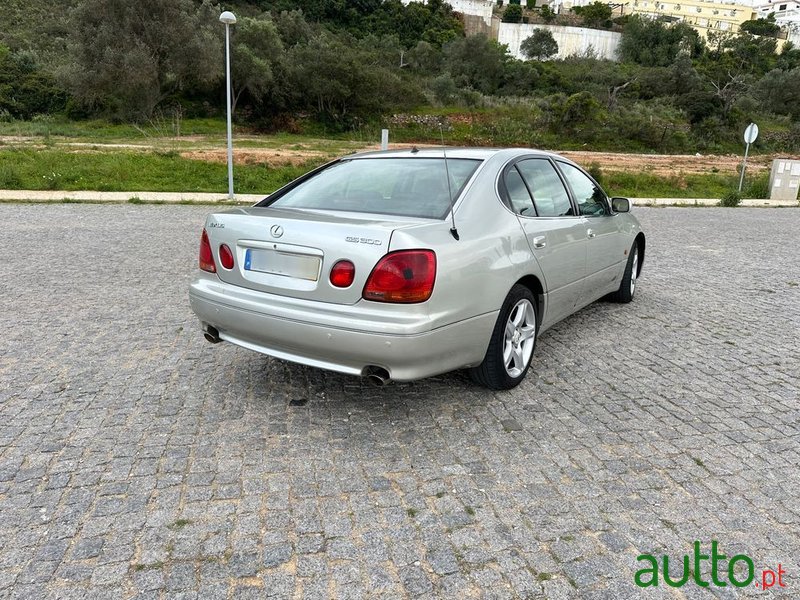 2003' Lexus GS Standard photo #1