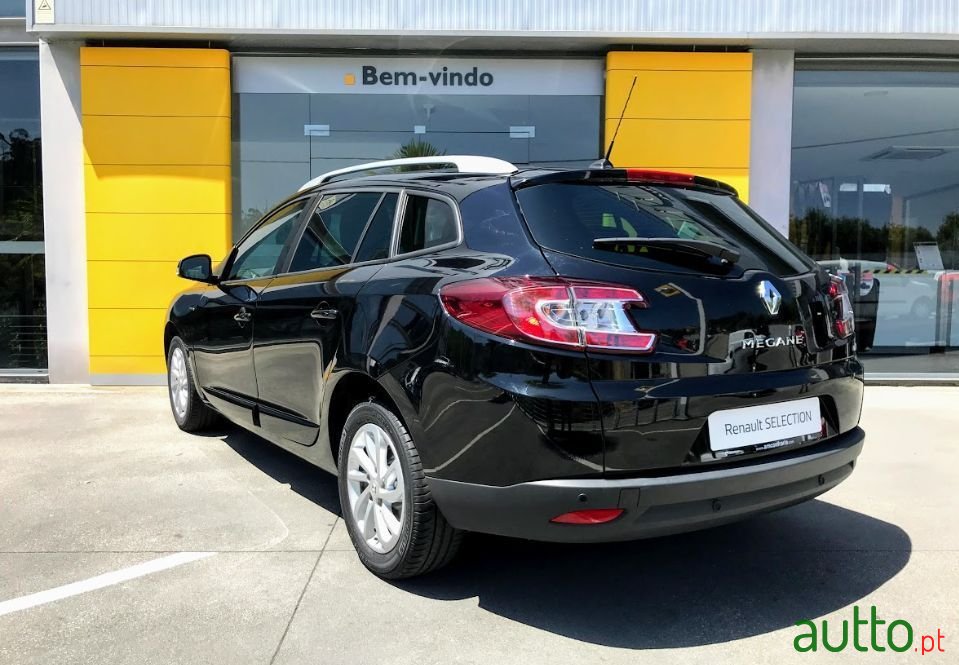 2016' Renault Megane Sport Tourer photo #6