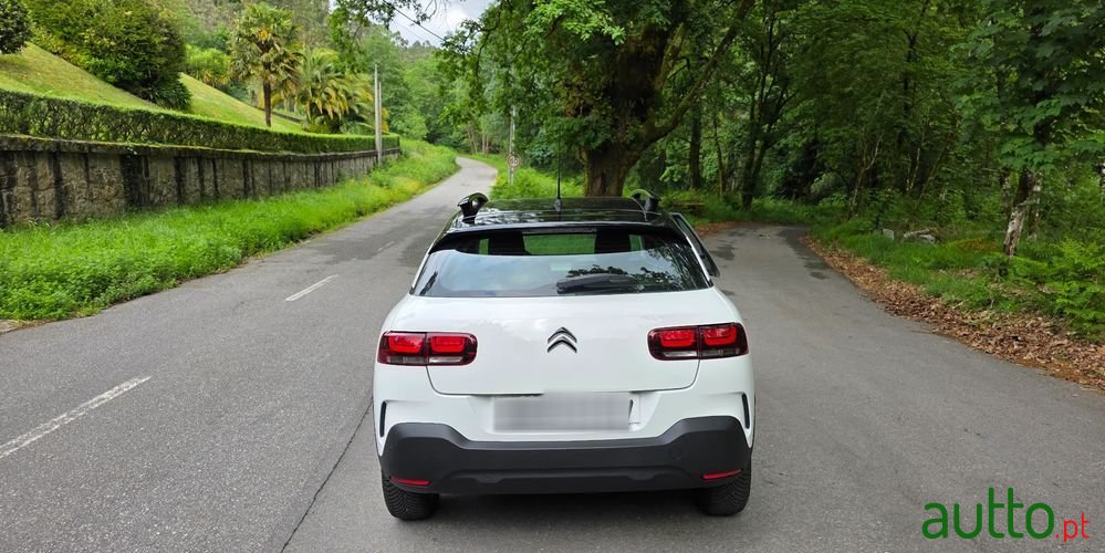 2020' Citroen C4 Cactus photo #3