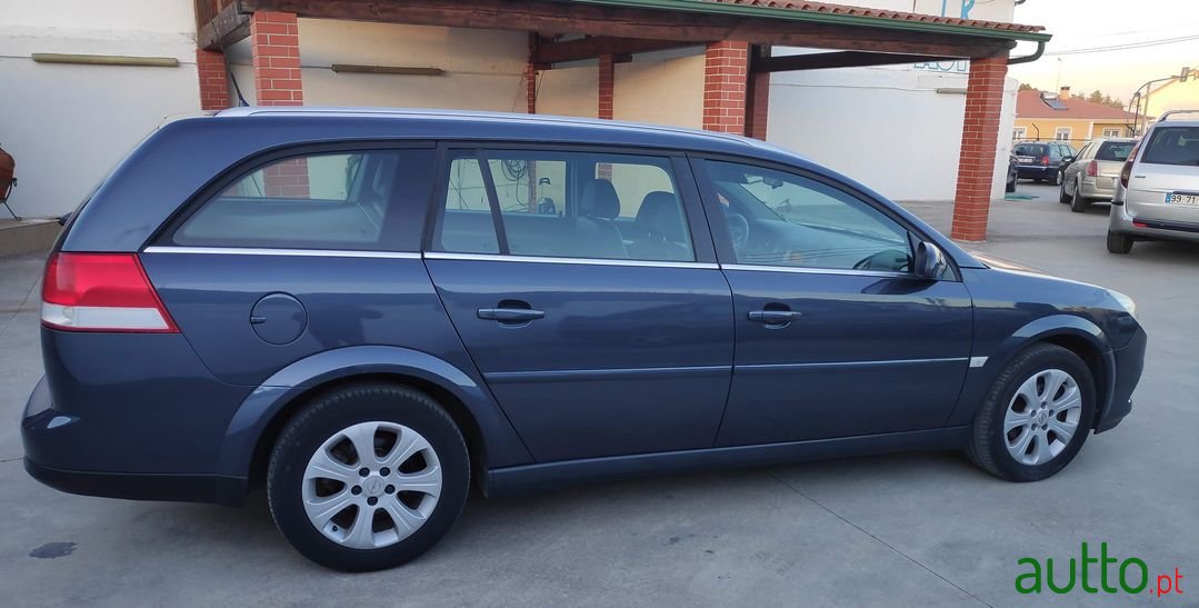 2007' Opel Vectra Caravan photo #2