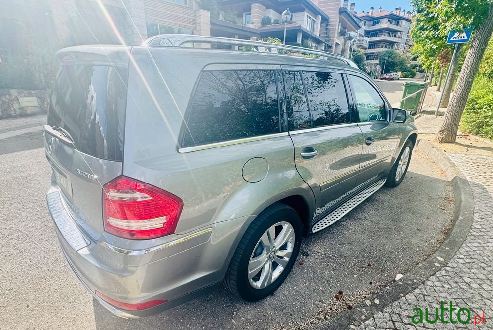 2011' Mercedes-Benz Classe Gl photo #3