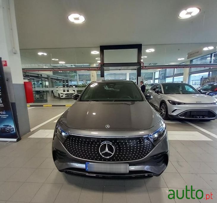 2023' Mercedes-Benz EQA 250+ Amg Line photo #2