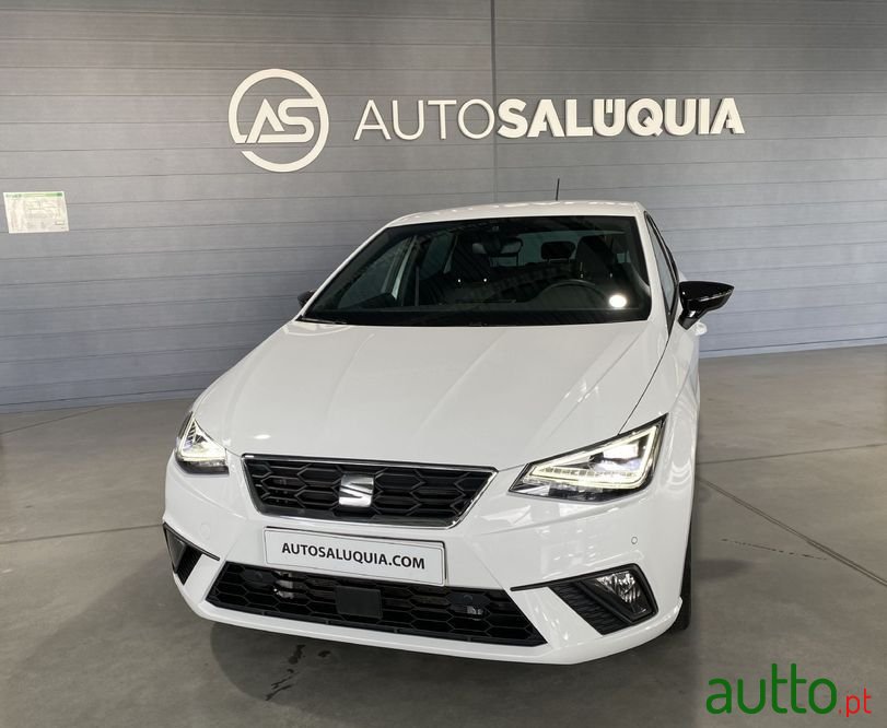 2022' SEAT Ibiza photo #1