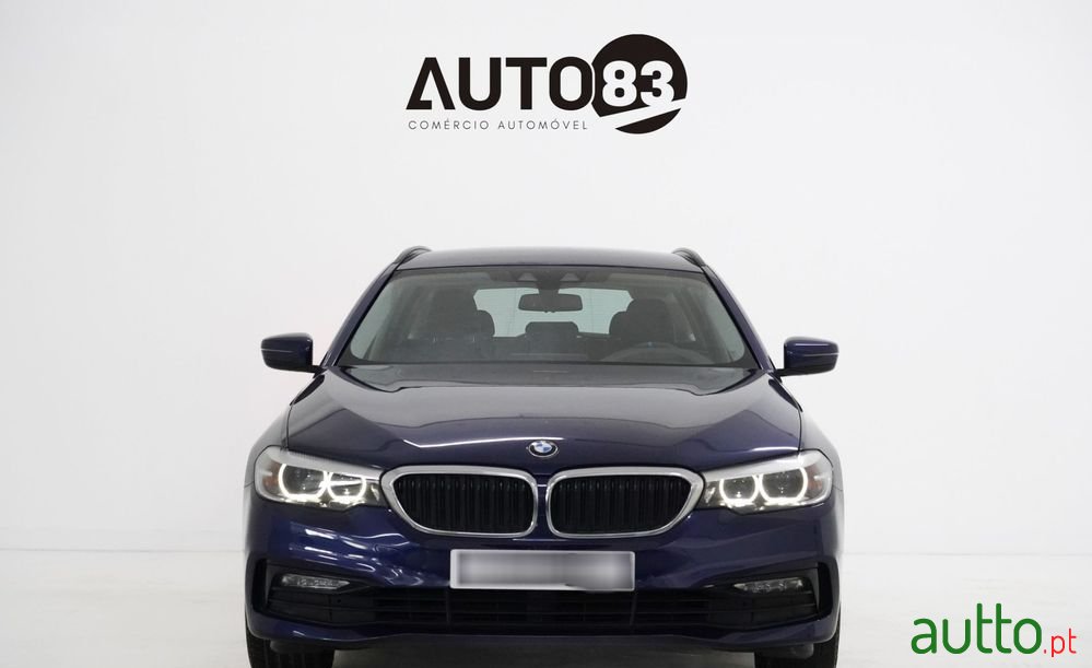 2017' BMW Série 5 photo #2