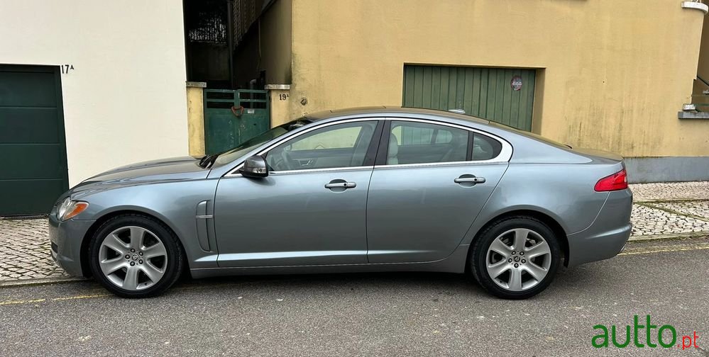 2008' Jaguar XF photo #1