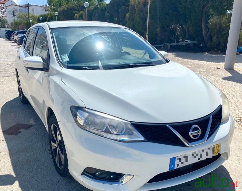 2015' Nissan Pulsar photo #2