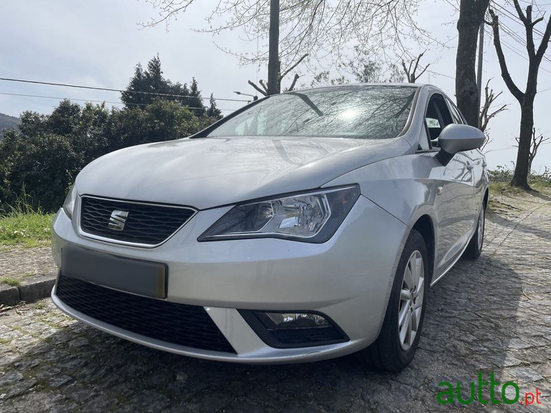 2014' SEAT Ibiza photo #1