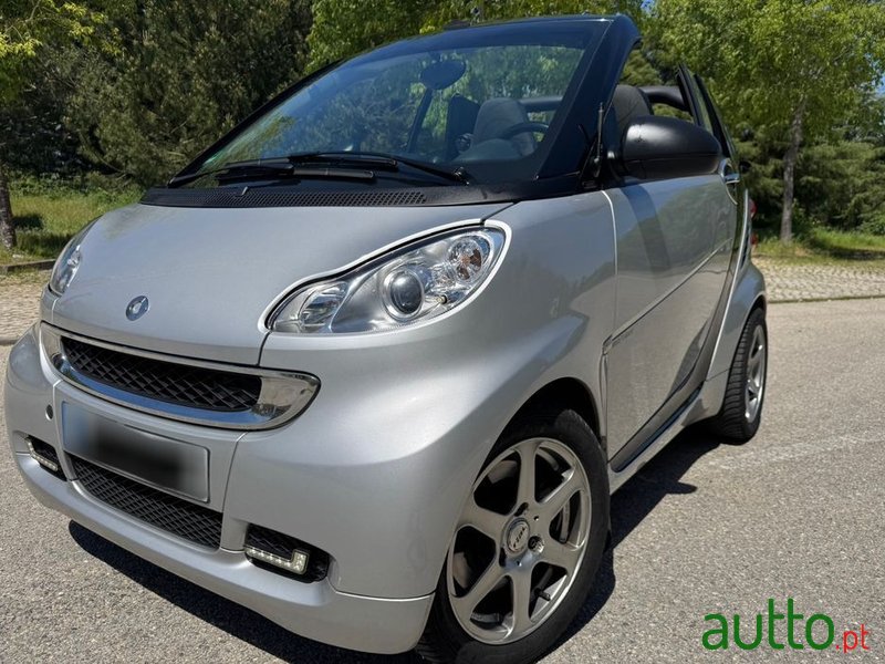 2011' Smart Fortwo Passion 54 Softouch photo #1