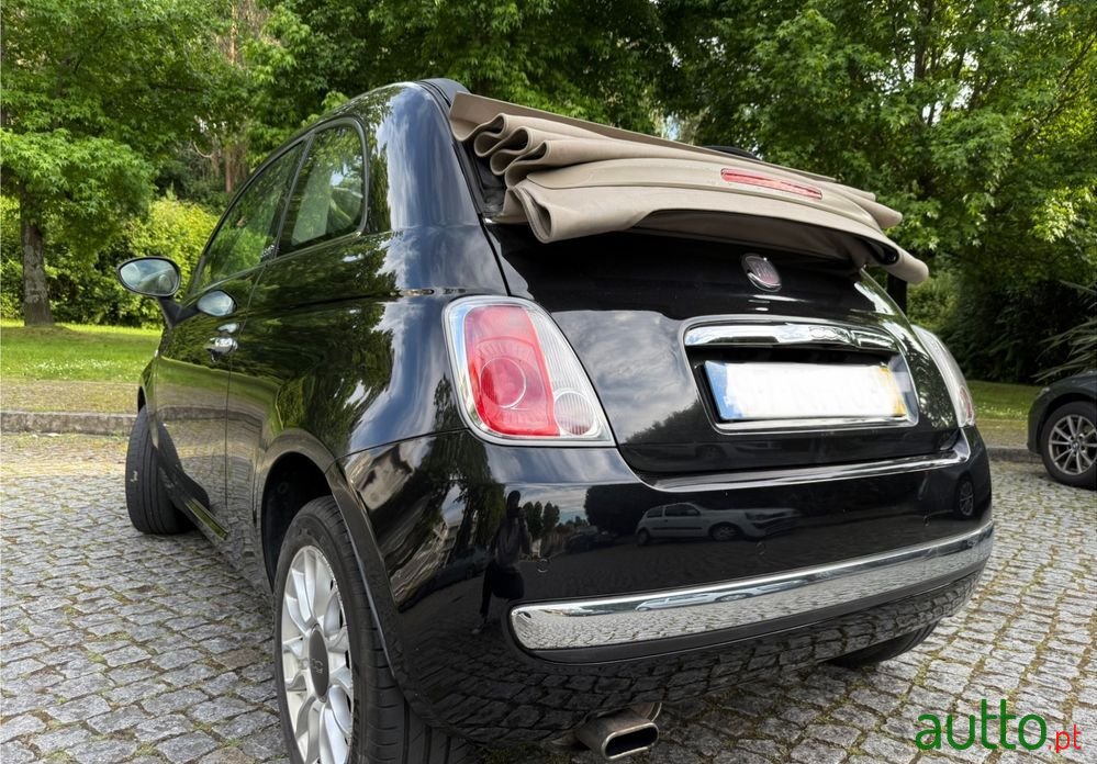 2010' Fiat 500C photo #1