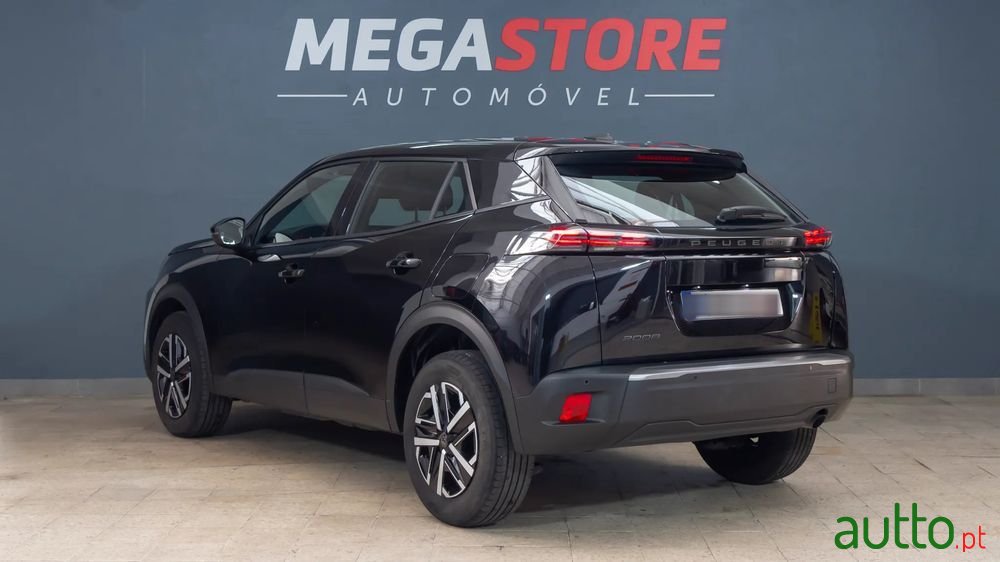 2024' Peugeot 2008 photo #5