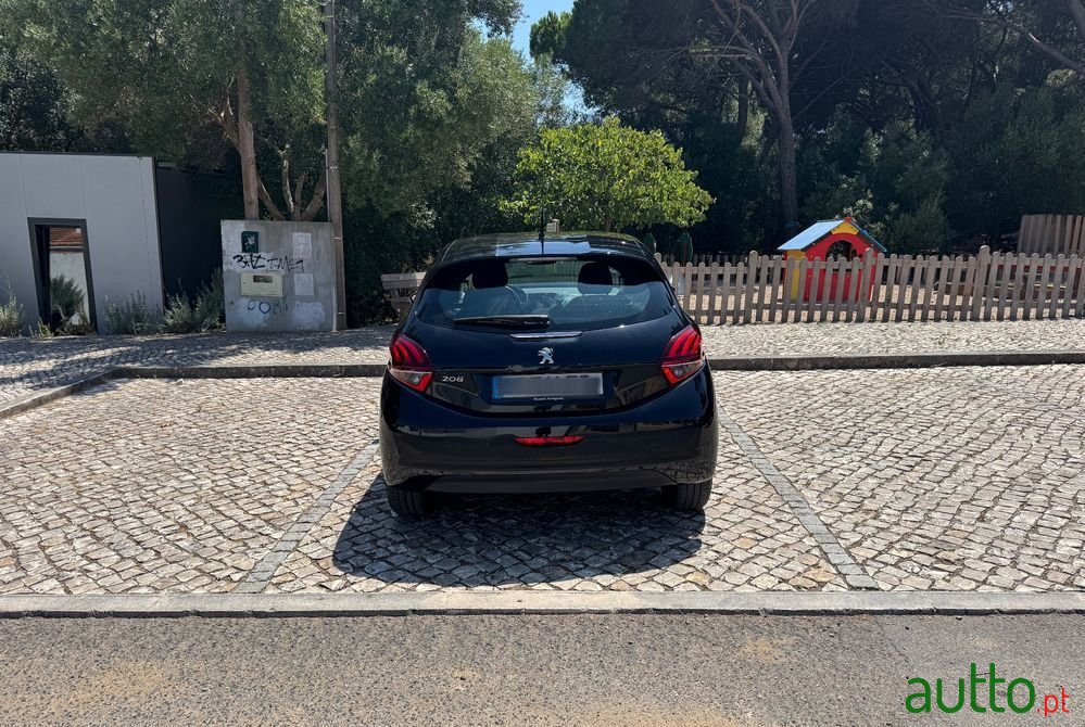 2018' Peugeot 208 photo #4