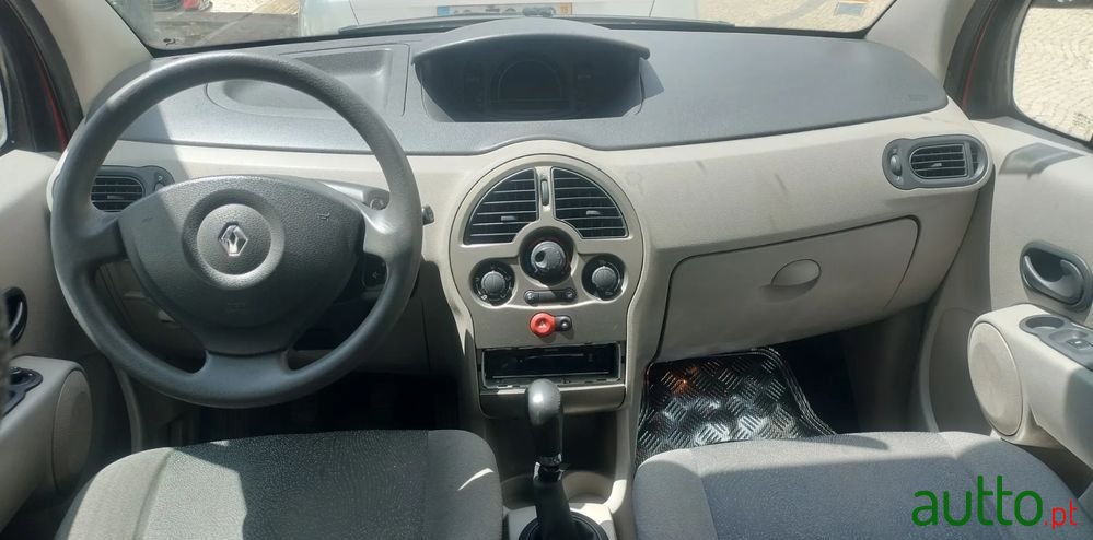 2005' Renault Modus 1.2 Confort photo #5