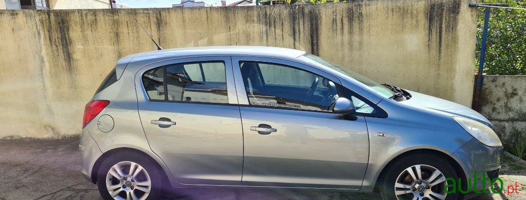 2010' Opel Corsa photo #2